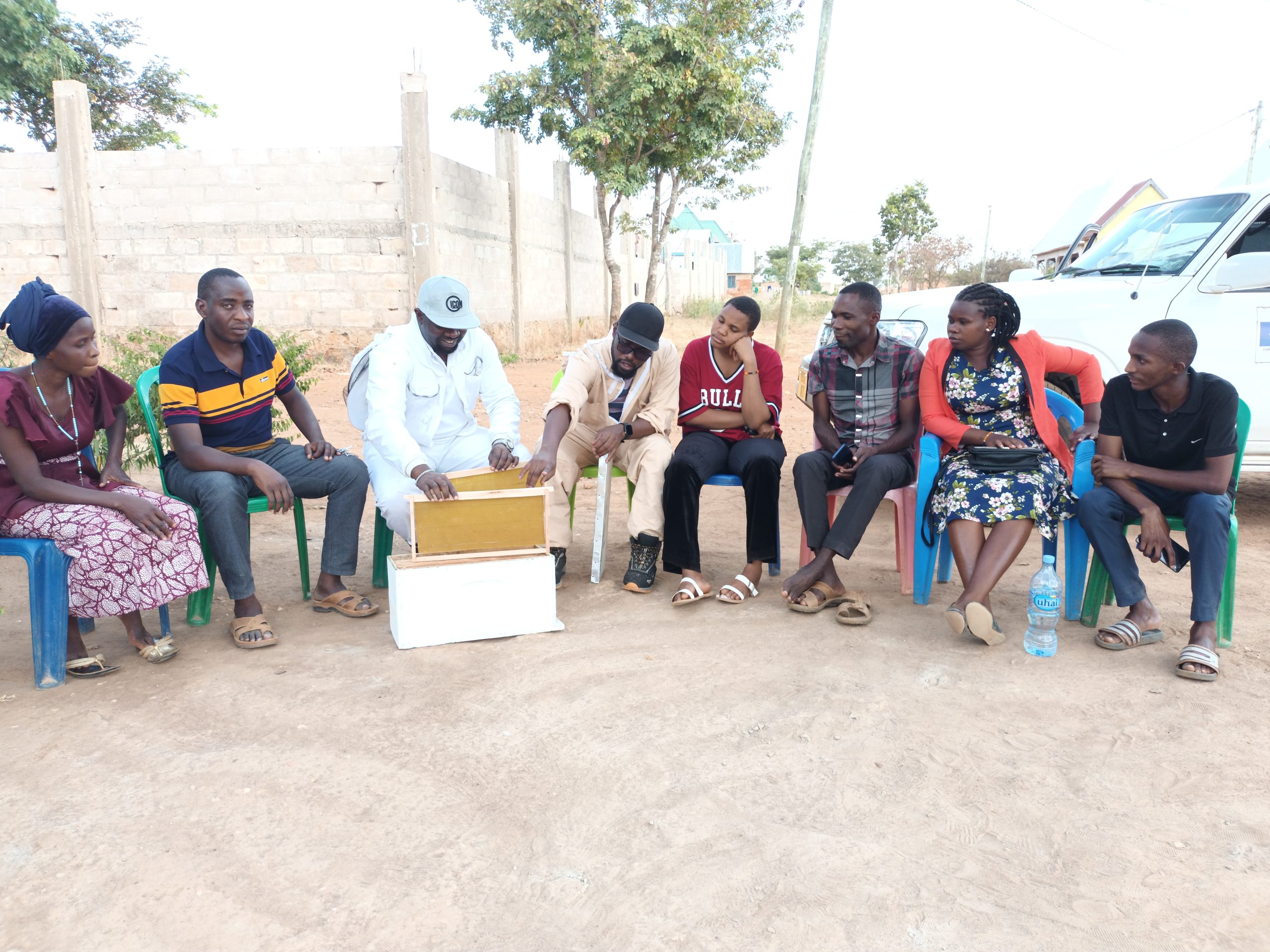 Our experts provide ongoing technical support and advisory services to keep your beekeeping venture thriving. We walk with you through challenges, offering guidance that boosts productivity and quality.